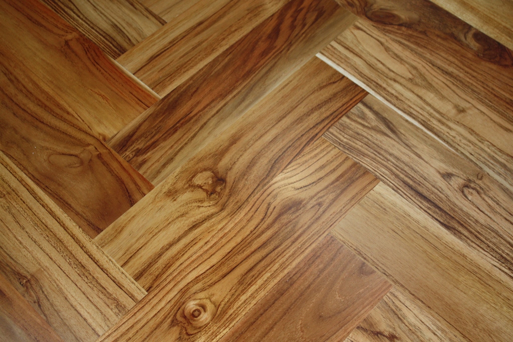 HERRINGBONE detail 2